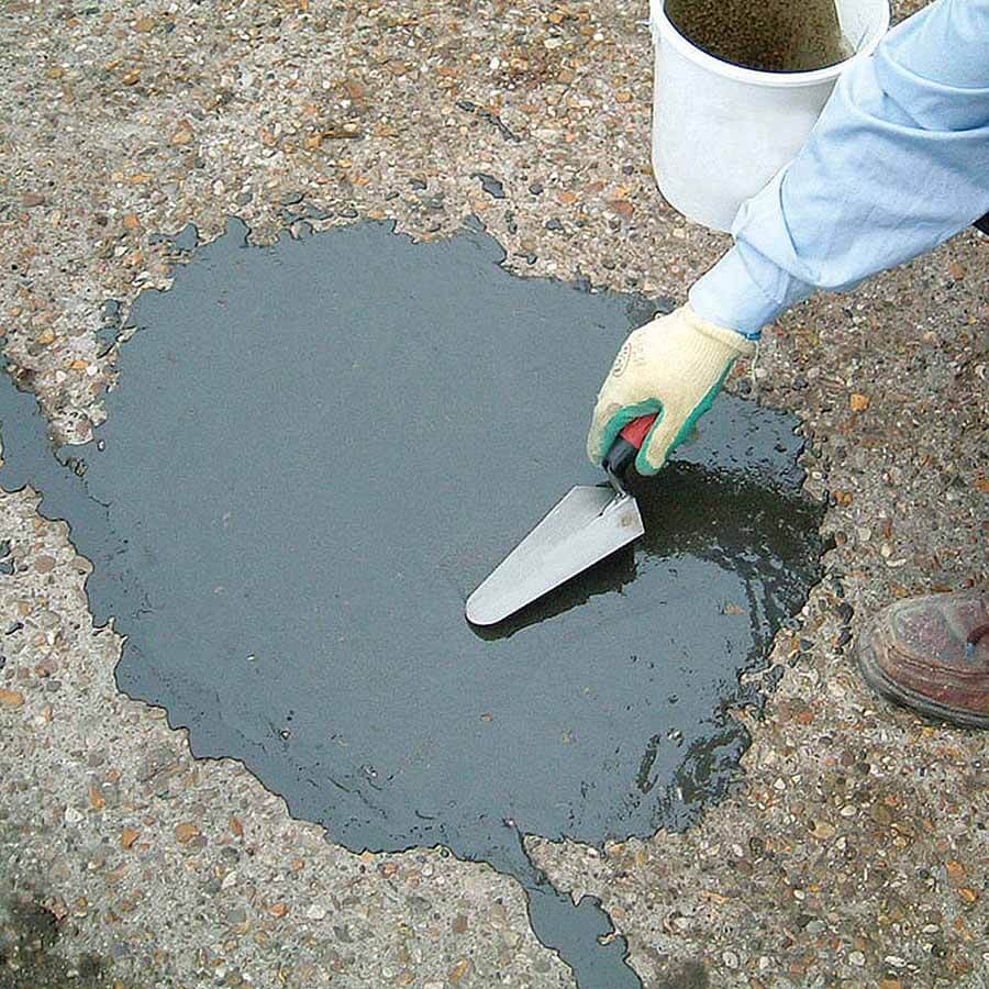 repair of concrete floor with trowel
