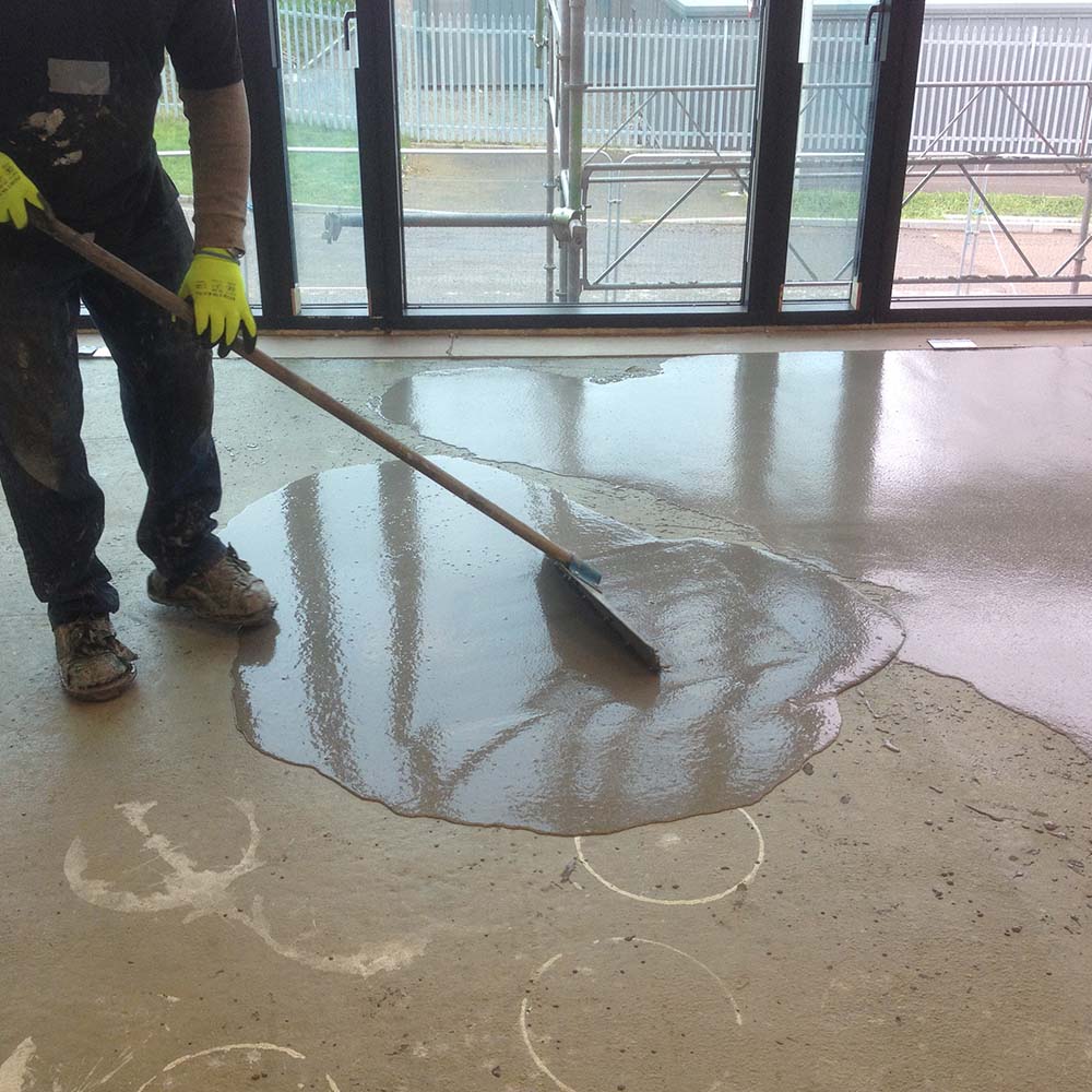 Easi-Screed Flexible