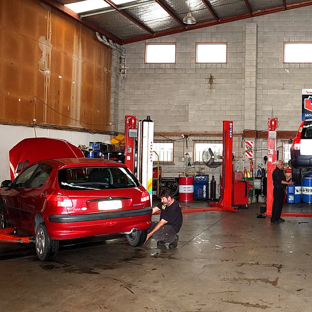Cretex® OT Mortar Epoxy Garage Floor Repair - Image 3